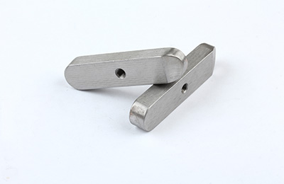 不銹鋼2CR13 兩頭圓按圖定制打孔平鍵、鍵銷